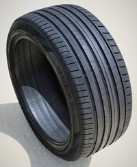 GREENTRAC QST-X Tyre Front View