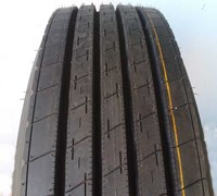 Maxxis UR-279 Tyre Front View